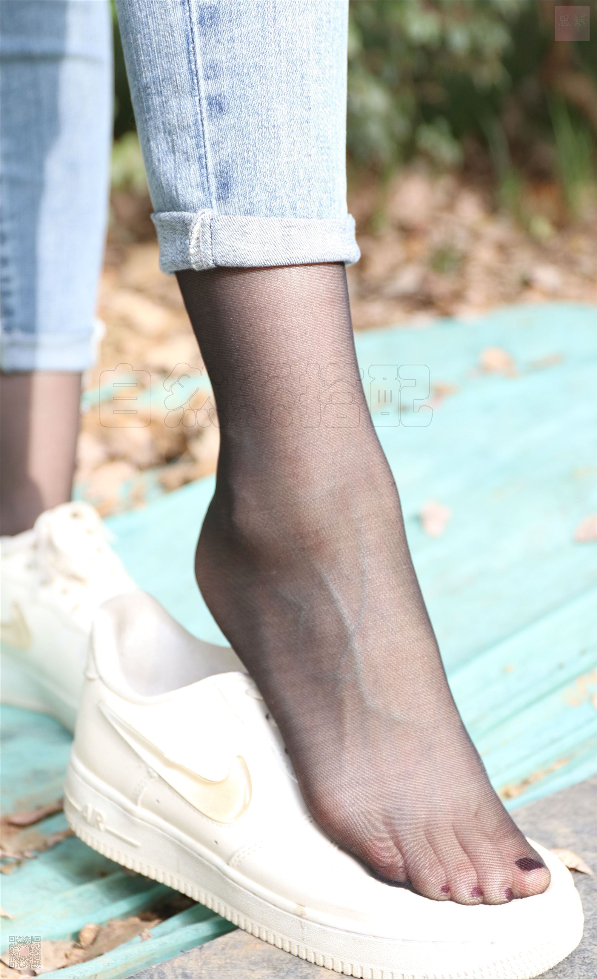 SiHua思话  SH026 露露 人群里的裤里斯